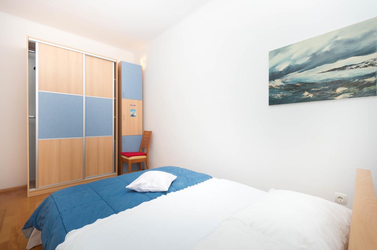 Apartment Leo Lägenhet